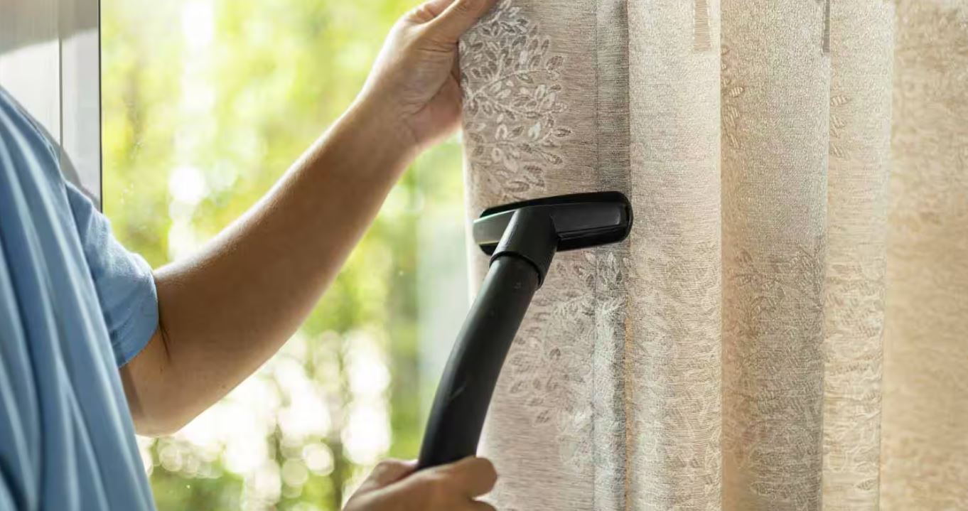 A Fresh Approach: Exploring the Benefits of Dry Curtain Cleaning